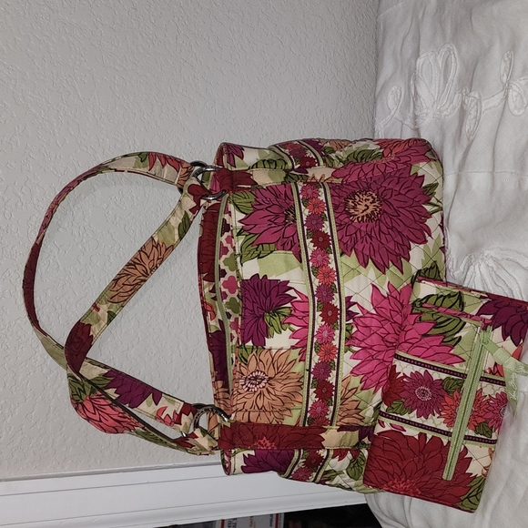 Vera Bradley Tote Purse Shoulder Bag and wallet - Picture 1 of 9